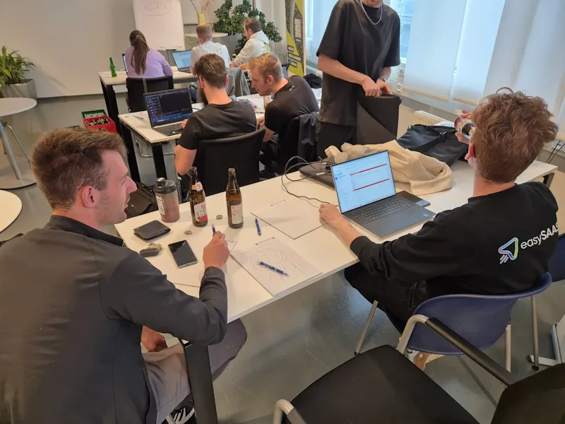 Byte Club Community bei der Arbeit